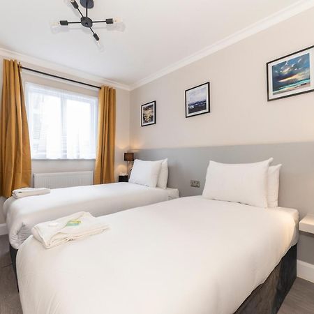 Marina Hotel Londra Dış mekan fotoğraf