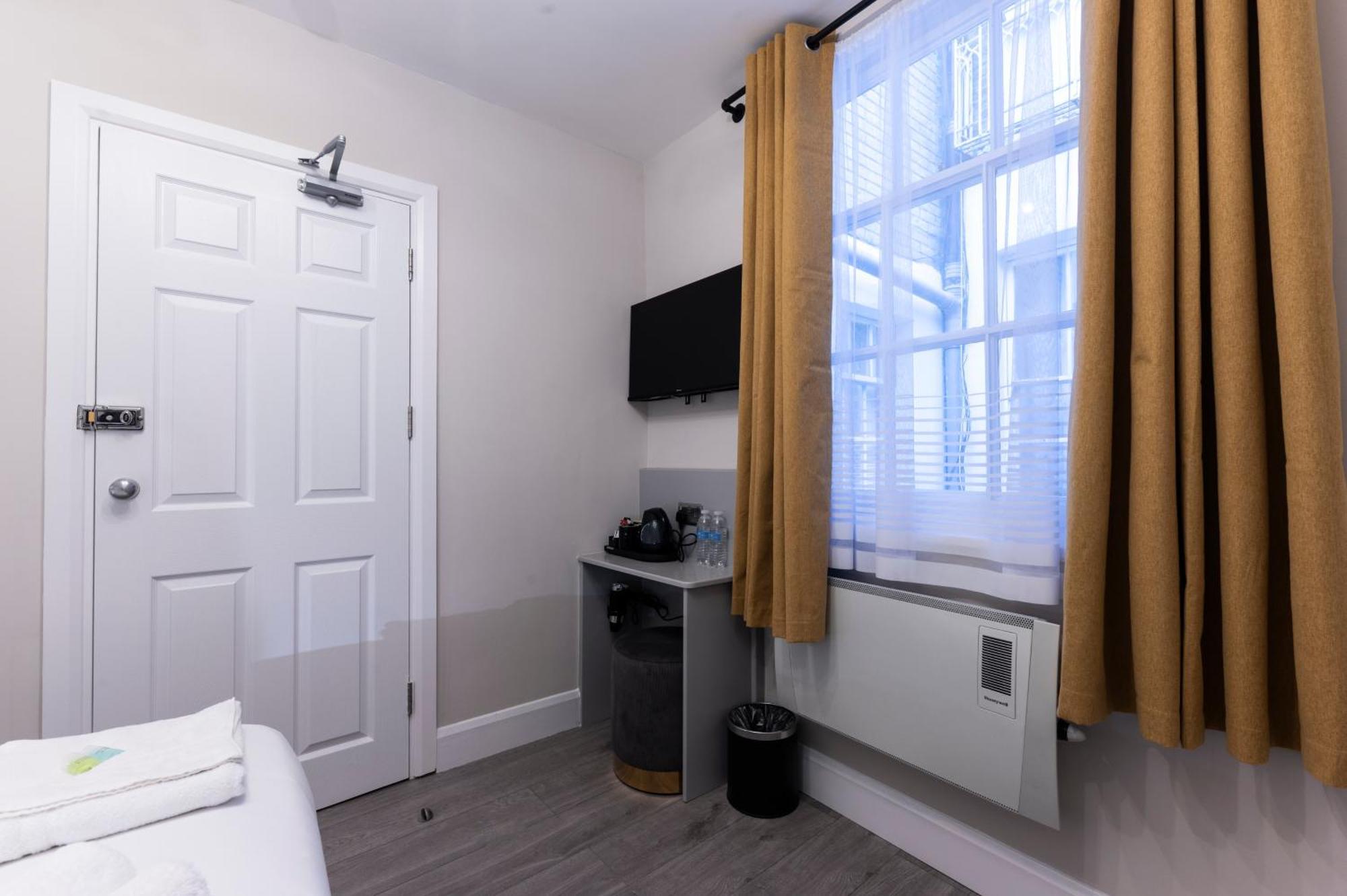 Marina Hotel Londra Dış mekan fotoğraf